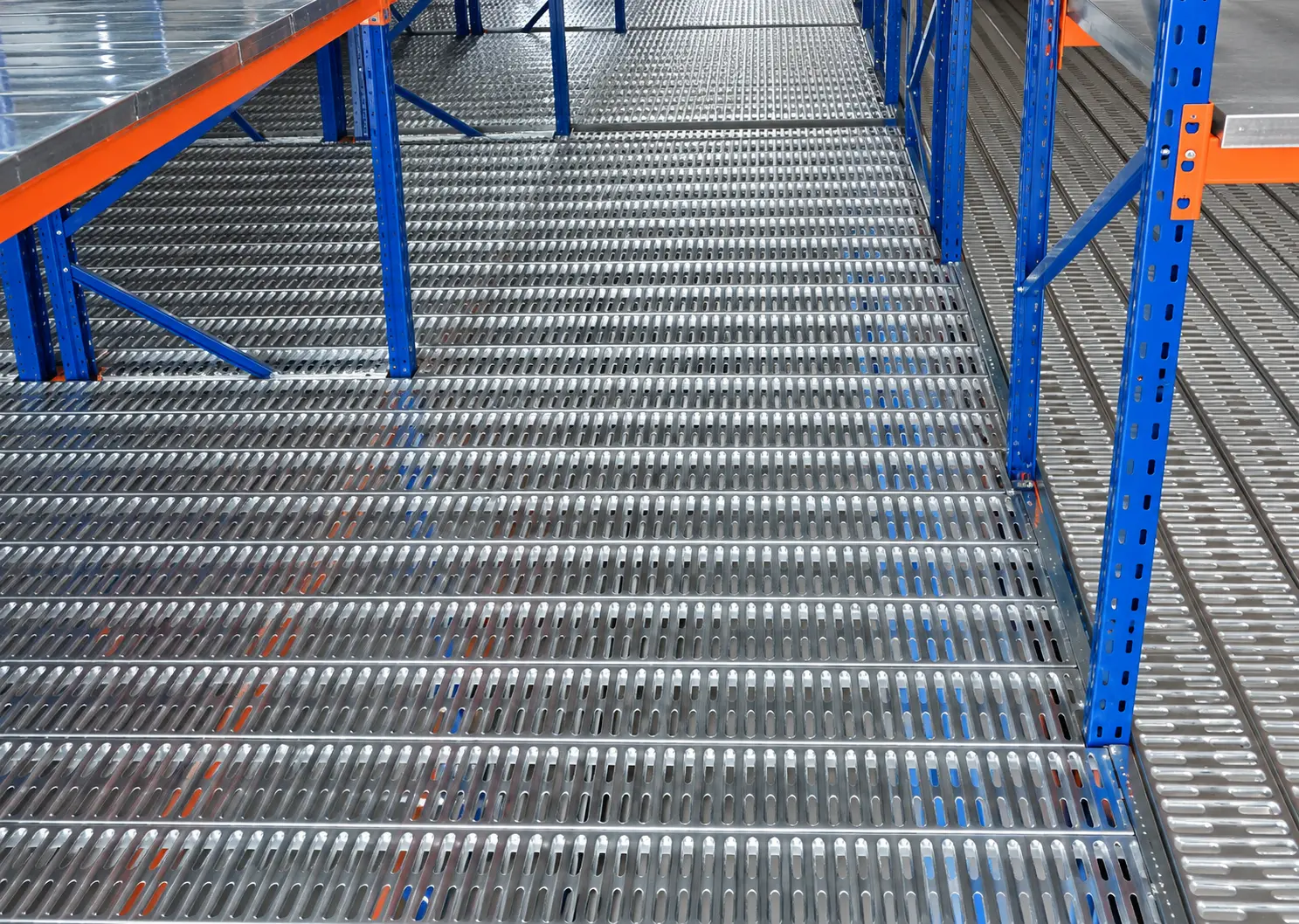 GI GRATINGS